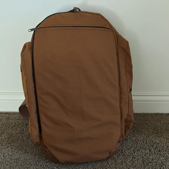 Filson Dryden Duffel Pack - Whiskey - Picture 8 of 12